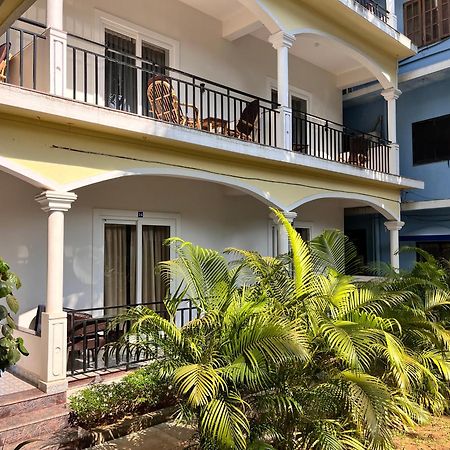 Morjim Sunset Guesthouse - 300 Meter To Morjim Beach Ngoại thất bức ảnh