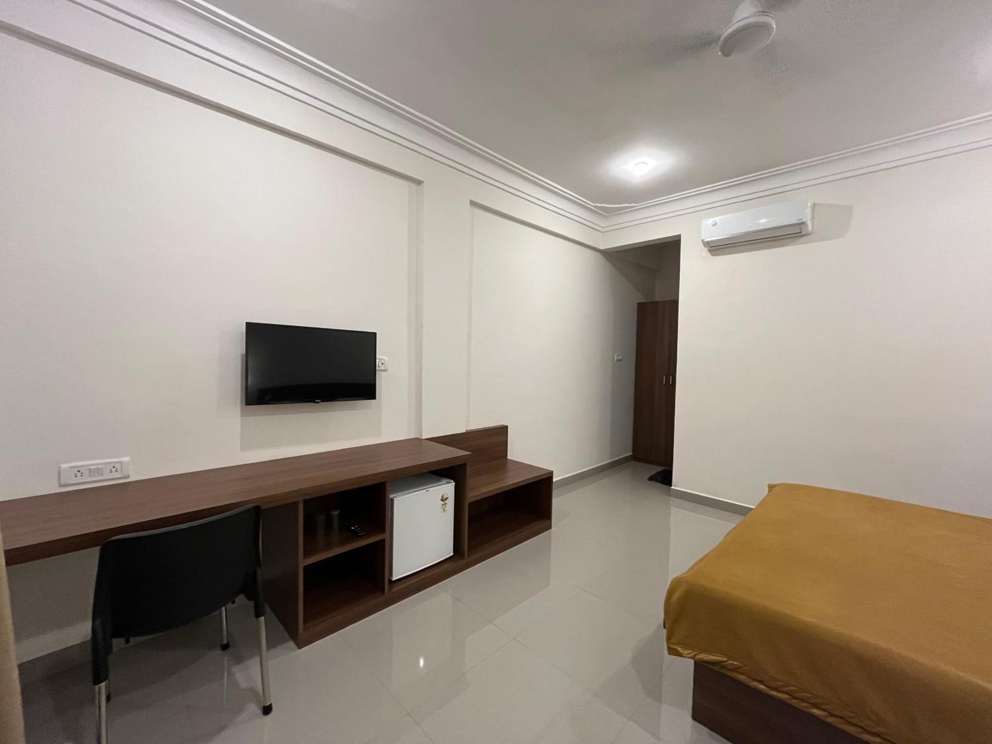 Morjim Sunset Guesthouse - 300 Meter To Morjim Beach Ngoại thất bức ảnh