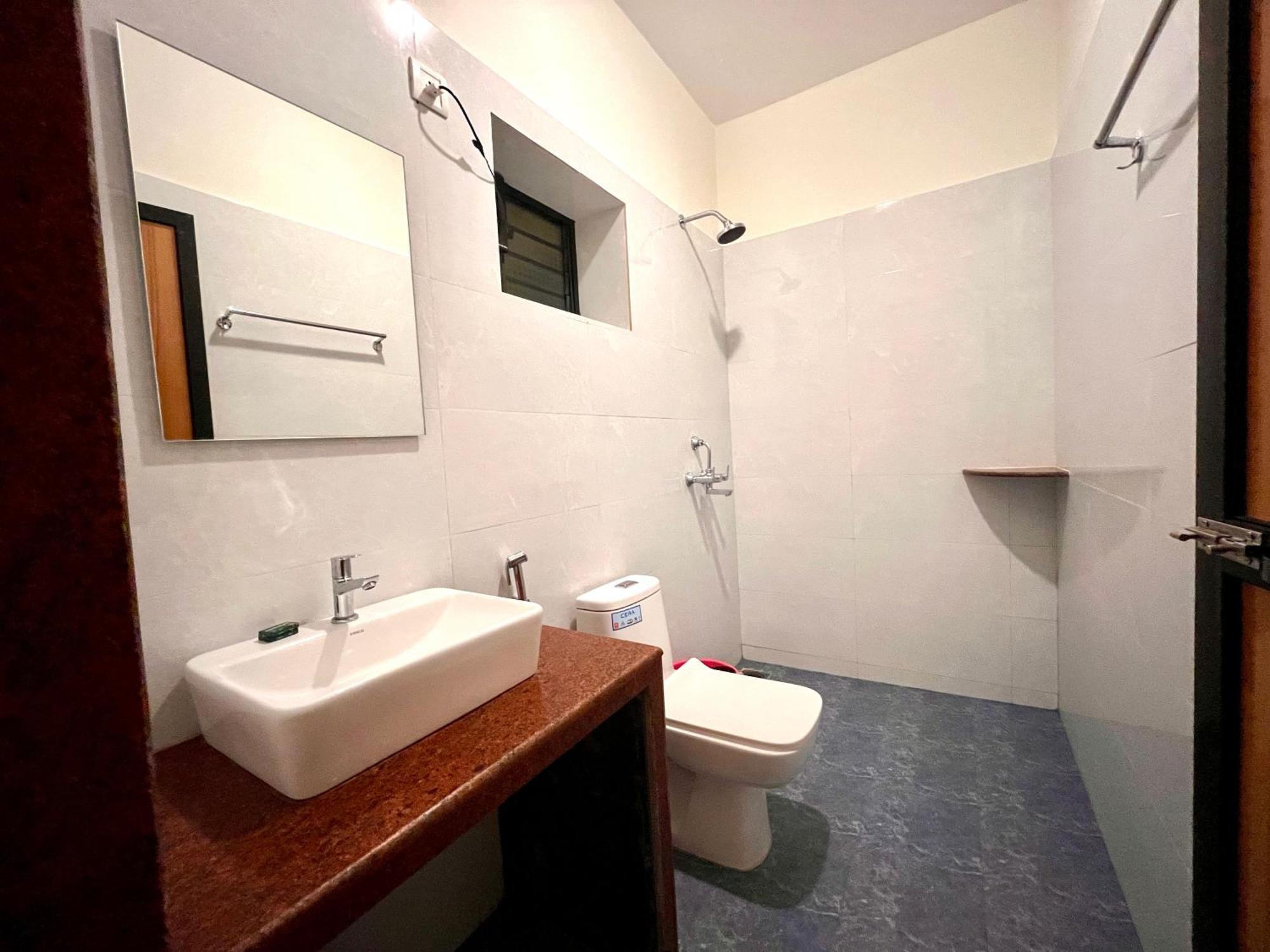 Morjim Sunset Guesthouse - 300 Meter To Morjim Beach Ngoại thất bức ảnh