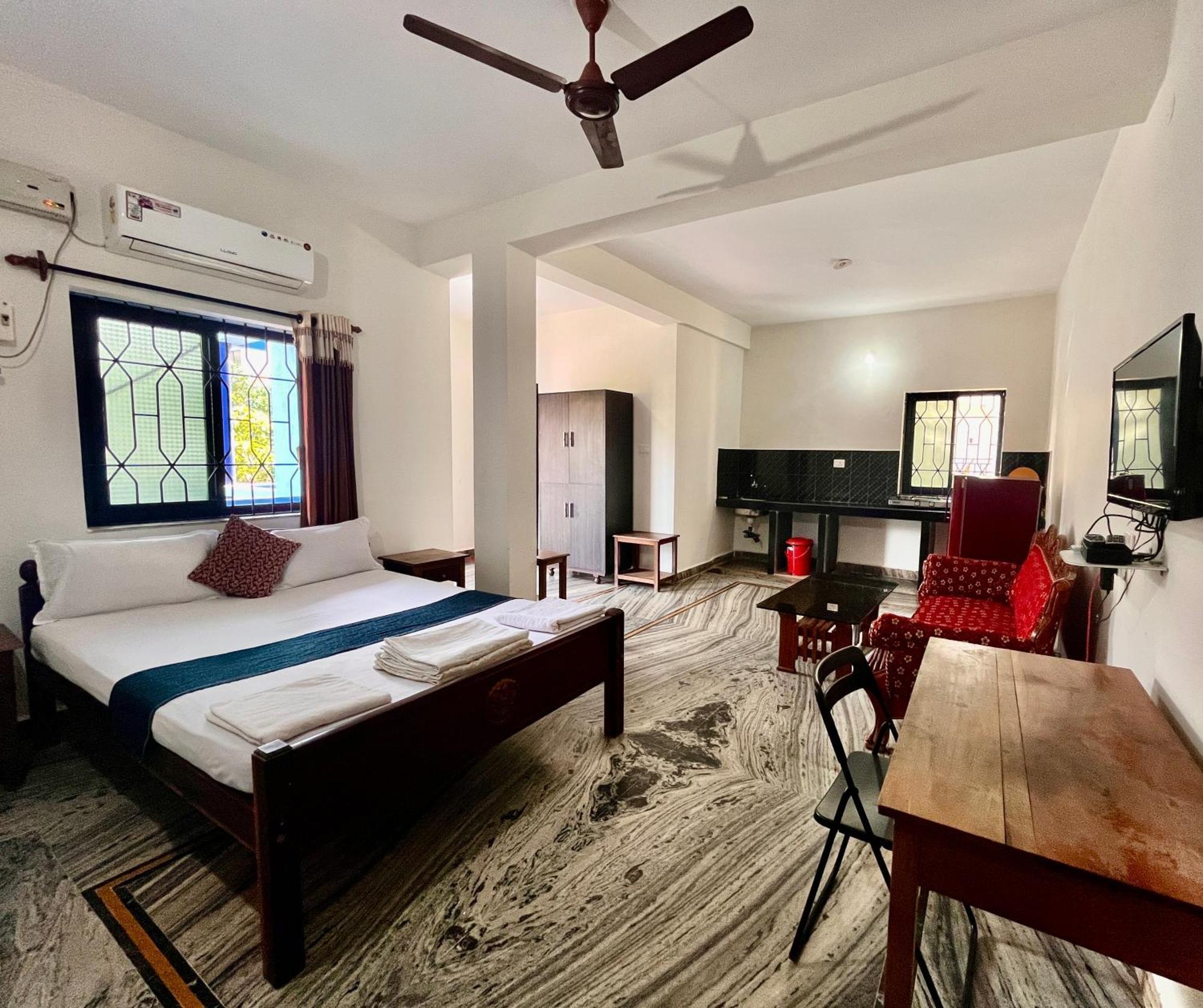 Morjim Sunset Guesthouse - 300 Meter To Morjim Beach Ngoại thất bức ảnh