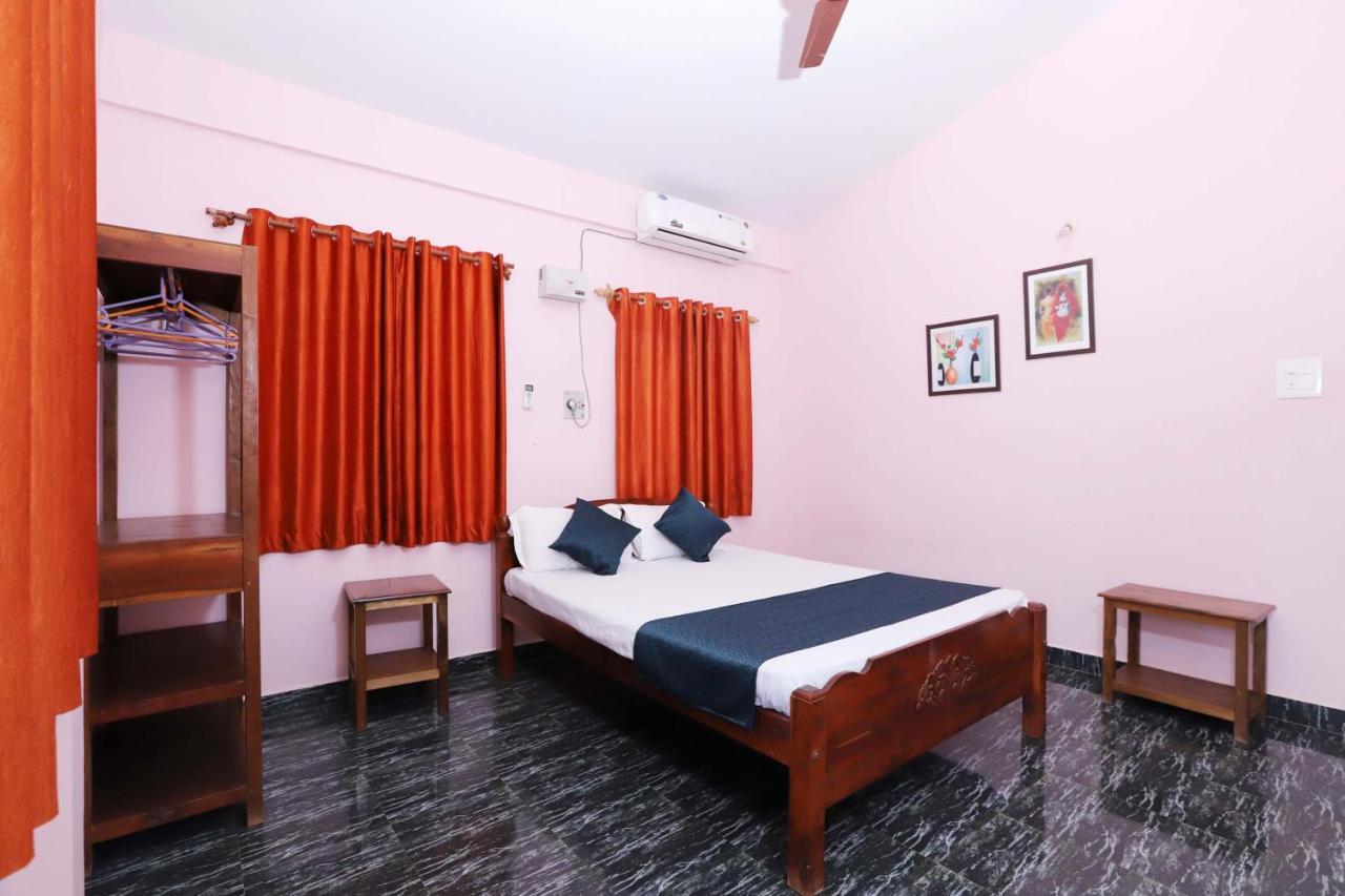 Morjim Sunset Guesthouse - 300 Meter To Morjim Beach Ngoại thất bức ảnh