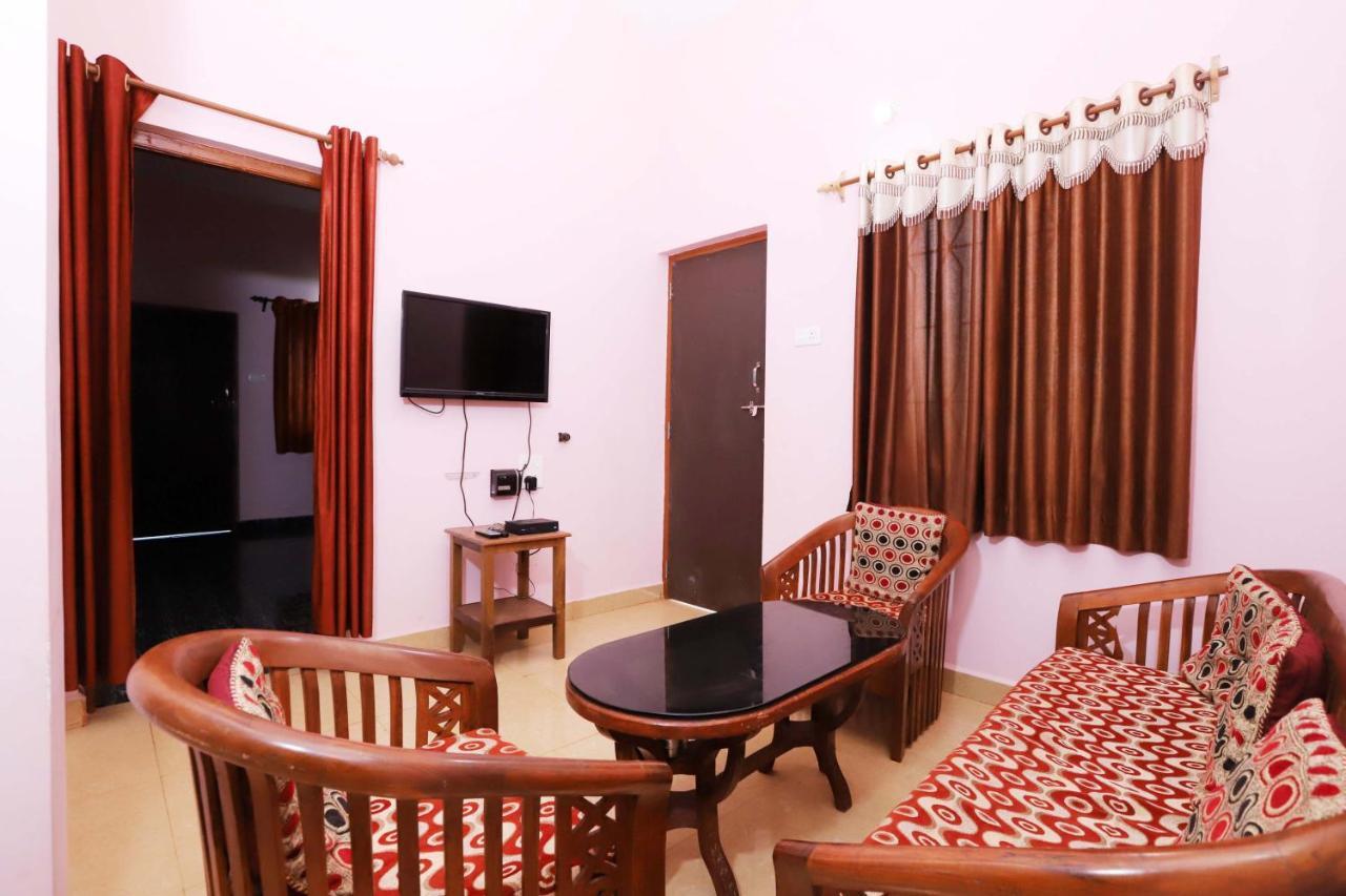 Morjim Sunset Guesthouse - 300 Meter To Morjim Beach Ngoại thất bức ảnh